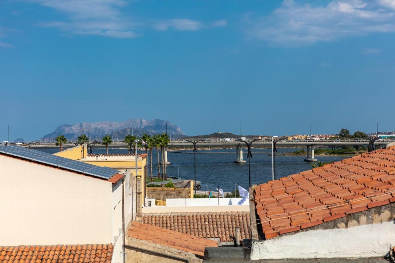 Lungomare Rooms Όλμπια Εξωτερικό φωτογραφία