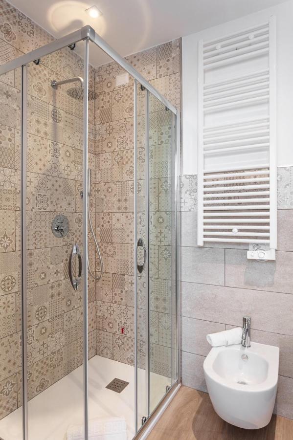 Lungomare Rooms Όλμπια Εξωτερικό φωτογραφία