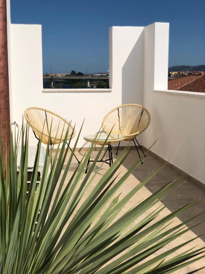 Lungomare Rooms Όλμπια Εξωτερικό φωτογραφία